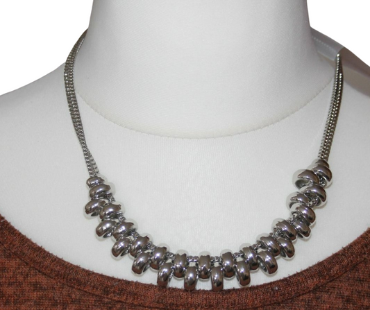 Silver Circles Fashion Necklace